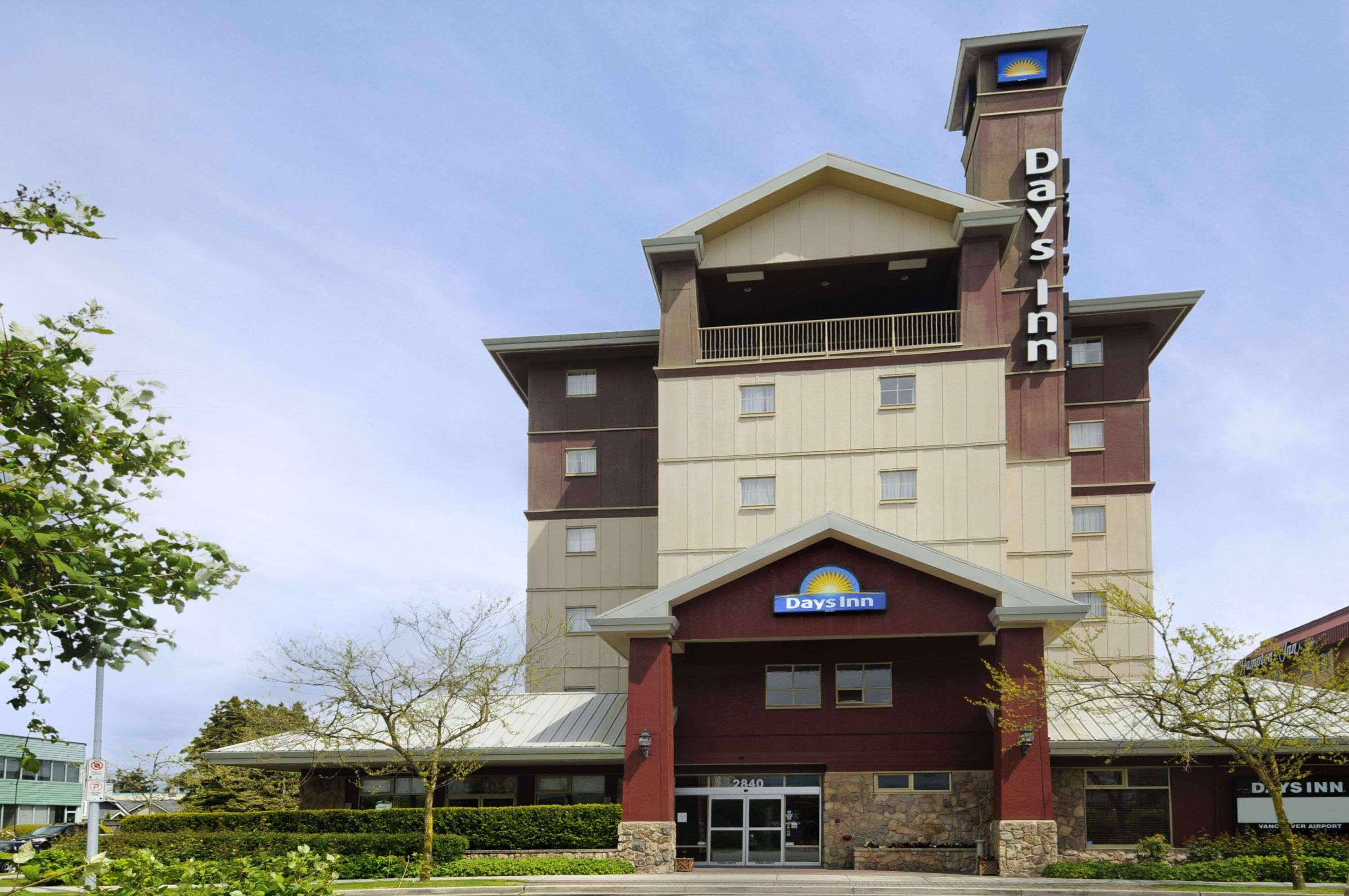 Days Inn By Wyndham Vancouver Airport Richmond Exterior photo